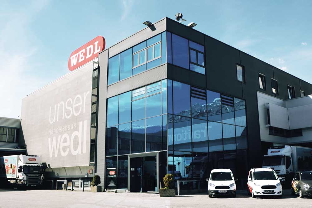 Auf ein Neues - Ausbildung und Karriere - Wedl Zentrale c Wedl